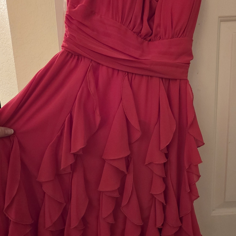 Chic Scarlet Ruffle Gown - Picture 5 of 5